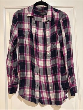 Banana Republic women’s ' Purple Navy White Plaid Button-Down Shirt